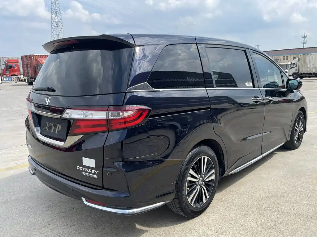 Honda Odyssey 2019 — фото 20