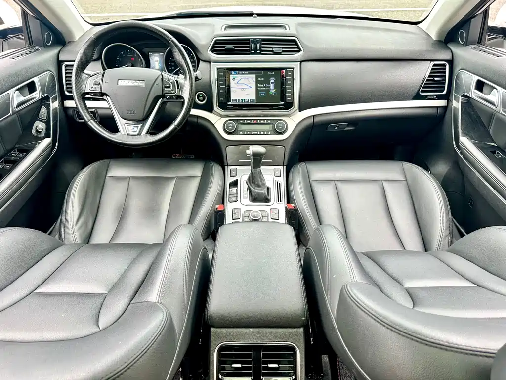 Haval H6 Coupe 2015 — фото 39
