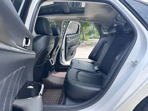 Kia K5 2024