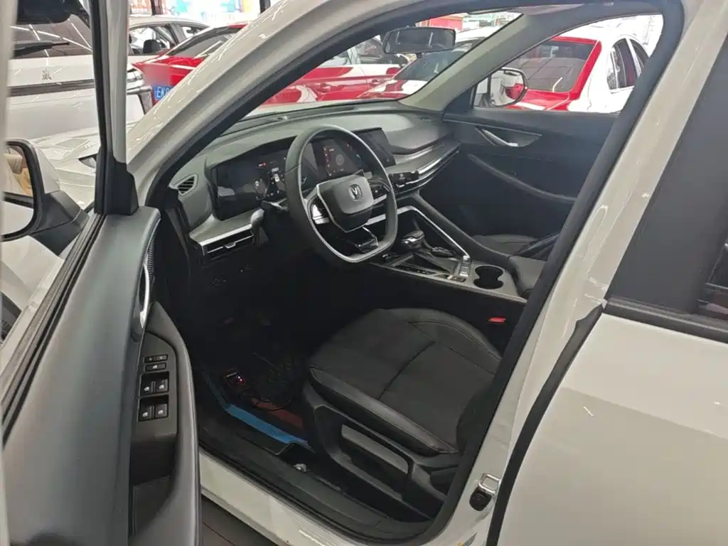 Changan CS35PLUS 2024 — фото 15
