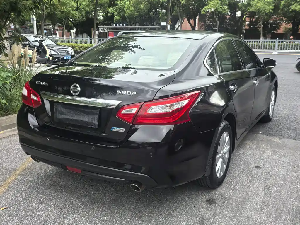Nissan Teana 2017 — фото 10