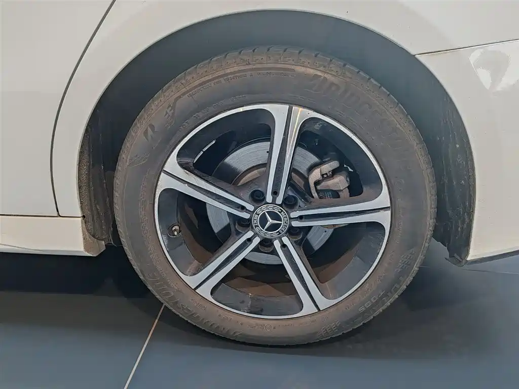 Mercedes-Benz A-Class 2023 — фото 8