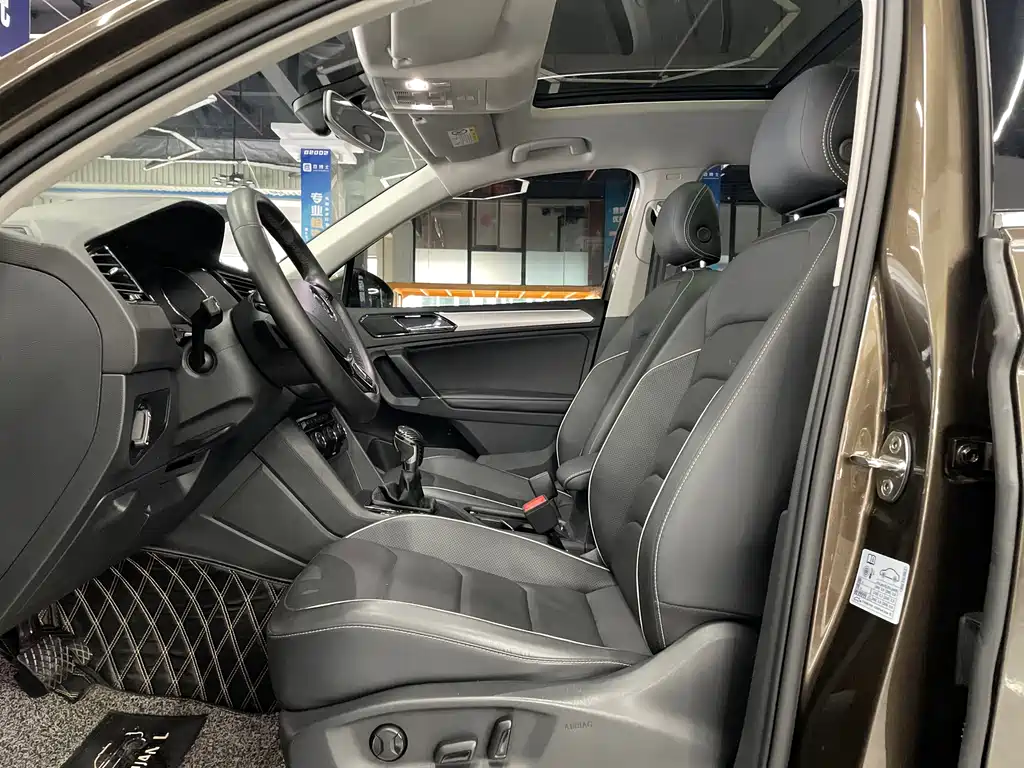 Volkswagen Tiguan L 2017