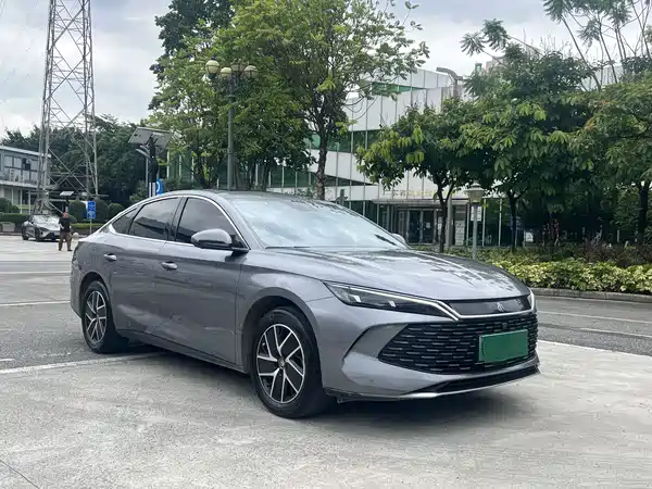 BYD Qin L 2024
