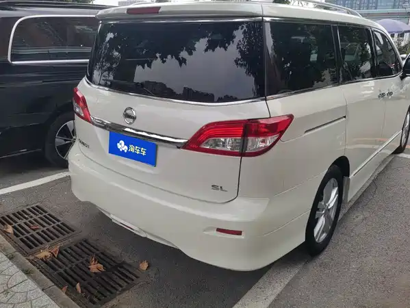 Nissan Quest 2017