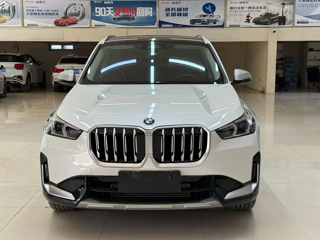 BMW X1 2024 — фото 2