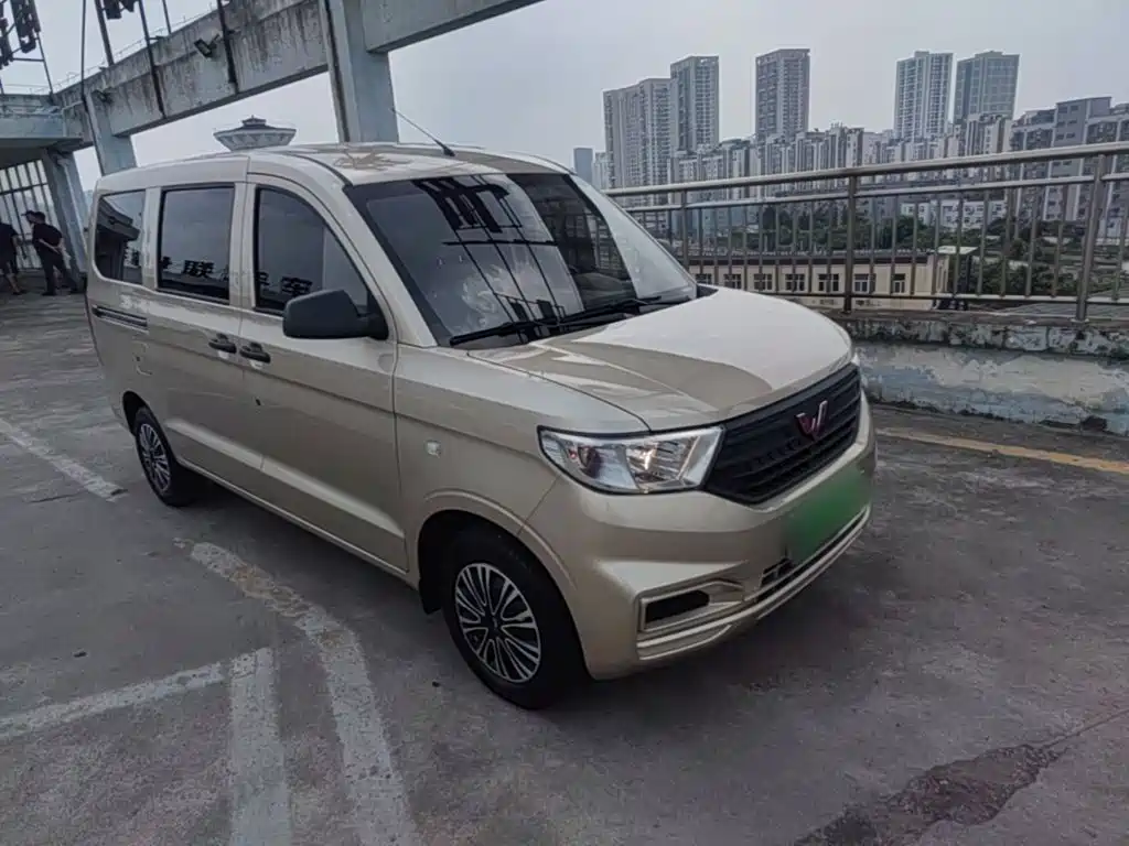 Wuling Hongguang V 2025