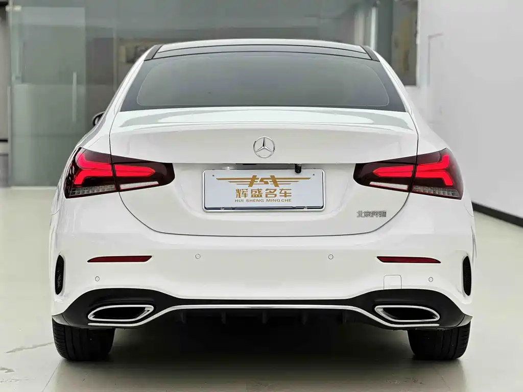 Mercedes-Benz A-Class 2022 — фото 3