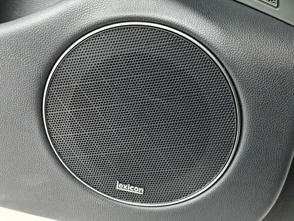 Genesis GV70 EV 2024 — фото 14