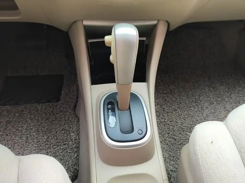 Nissan Sylphy 2016 — фото 14
