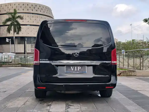 Mercedes-Benz V-Class 2016