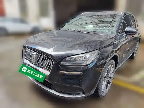 Lincoln Corsair 2021
