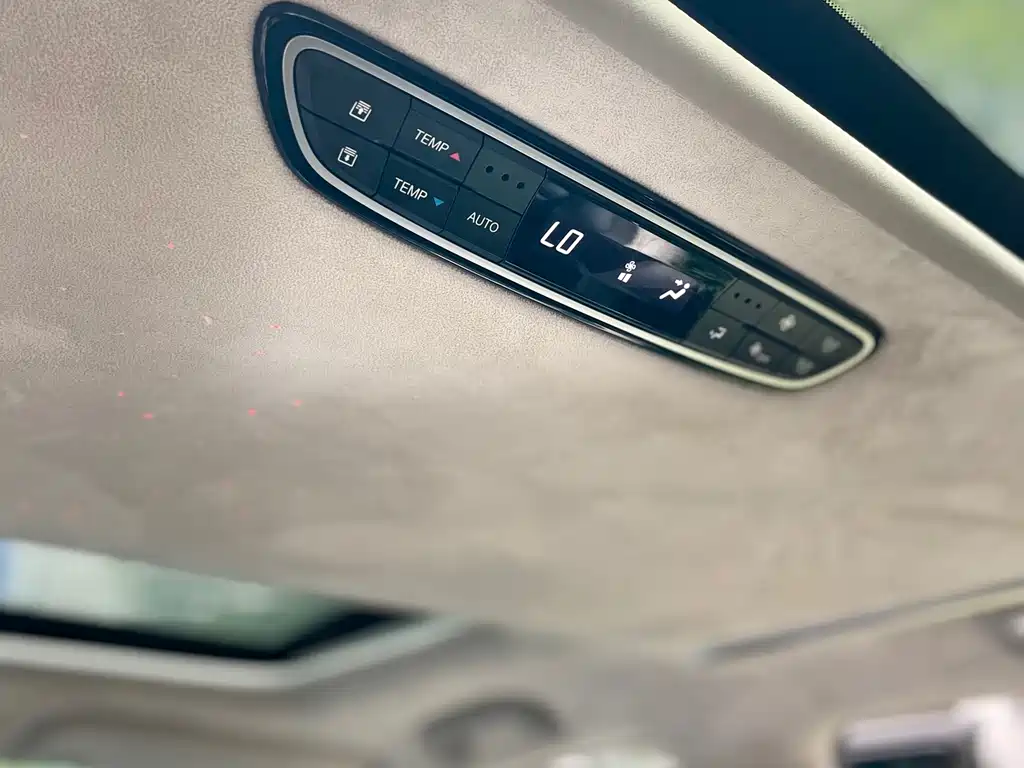GAC Motor Trumpchi M8 2023 — фото 19
