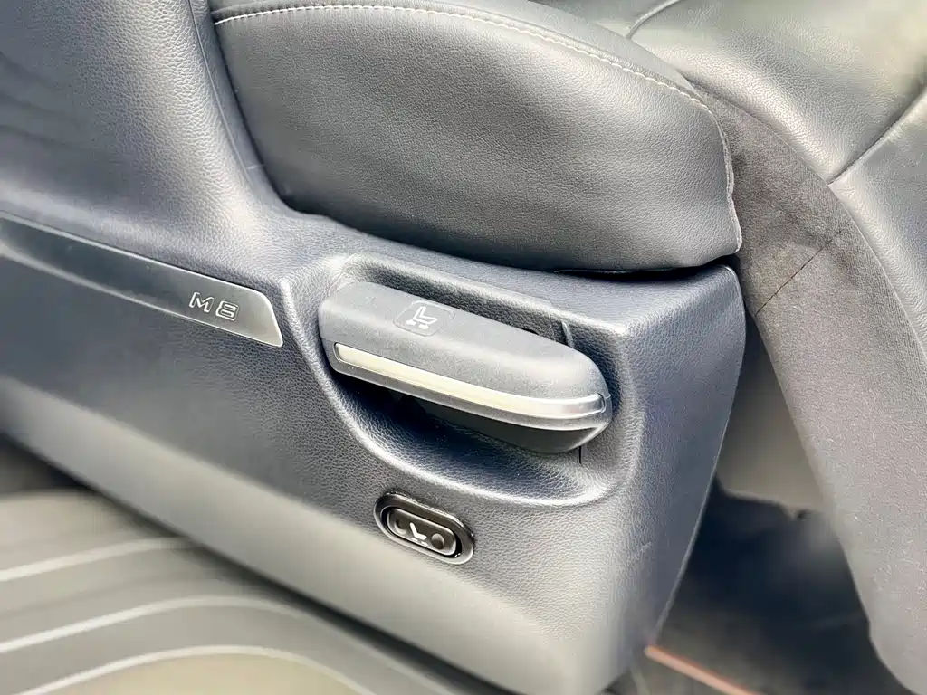 GAC Motor Trumpchi M8 2023 — фото 38