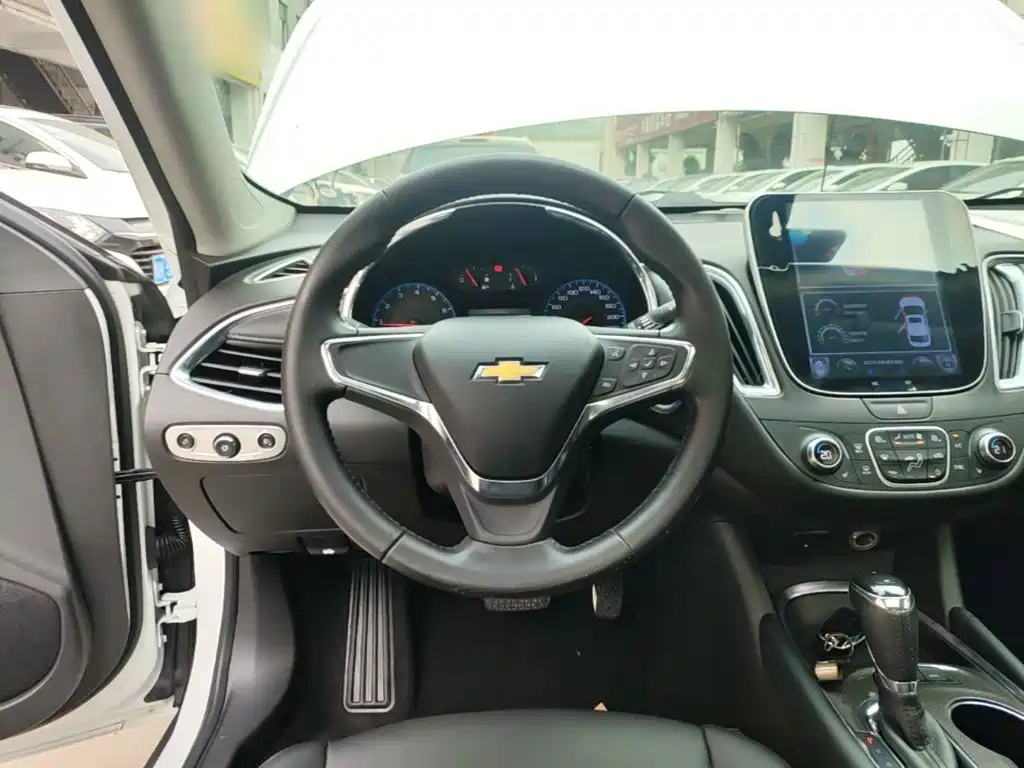 Chevrolet Malibu XL 2017 — фото 11