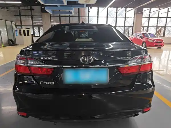 Toyota Camry 2016