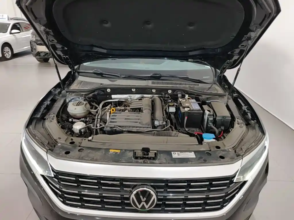 Volkswagen Passat 2023 — фото 20