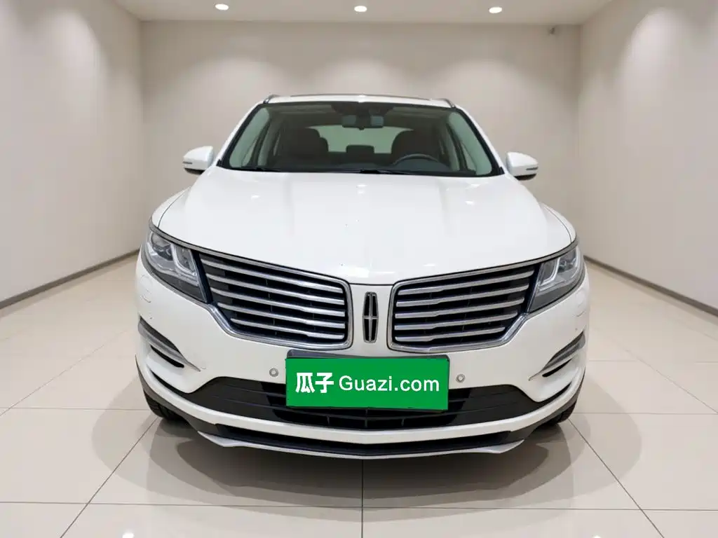 Lincoln MKC 2019 — фото 24