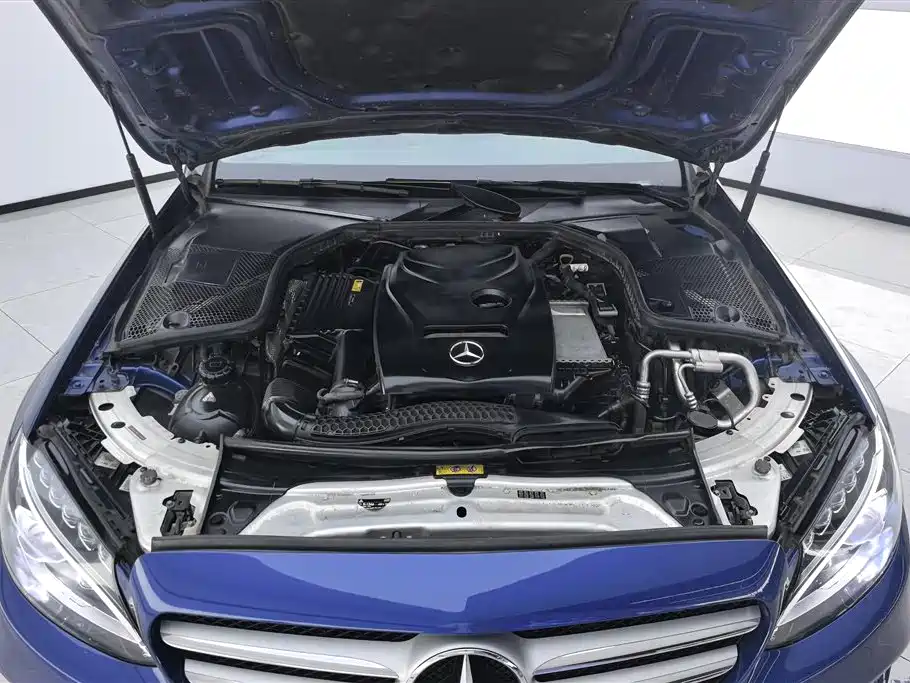 Mercedes-Benz C-Class 2017 — фото 10