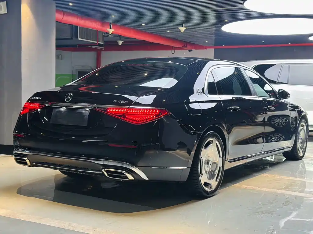 Mercedes-Benz Maybach S-Class 2023