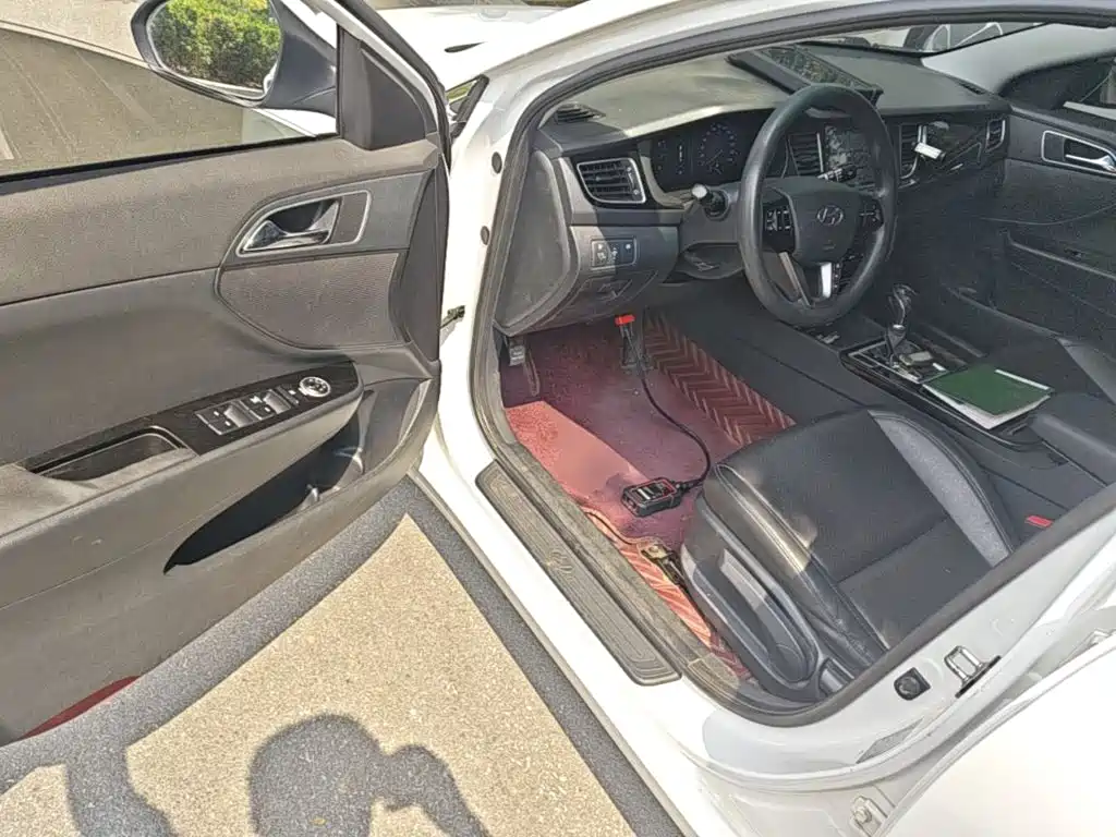 Hyundai Mistra 2016 — фото 16
