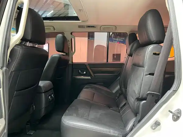 Mitsubishi Pajero 2018