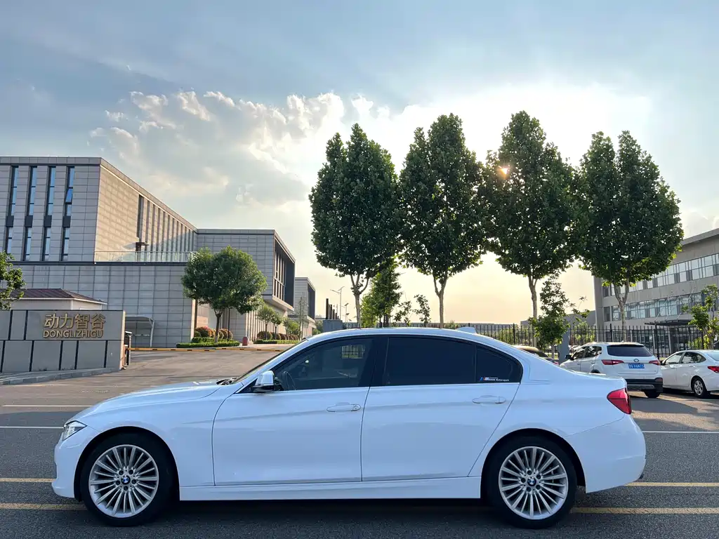 BMW 3 Series 2018