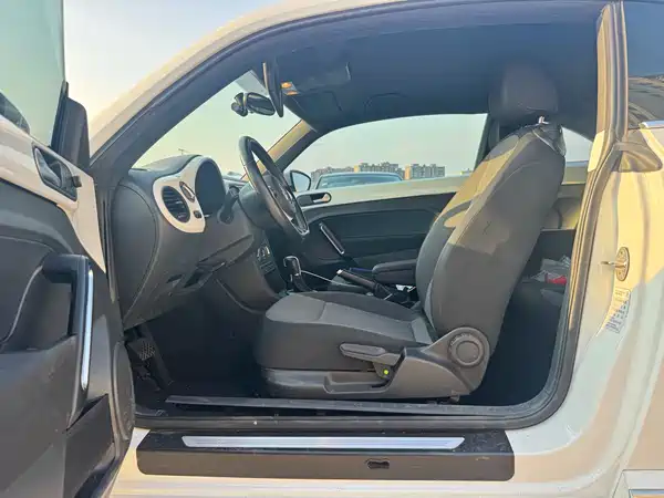 Volkswagen Beetle 2016
