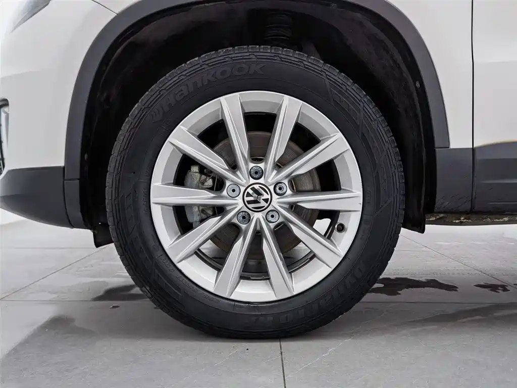 Volkswagen Tiguan 2017 — фото 17