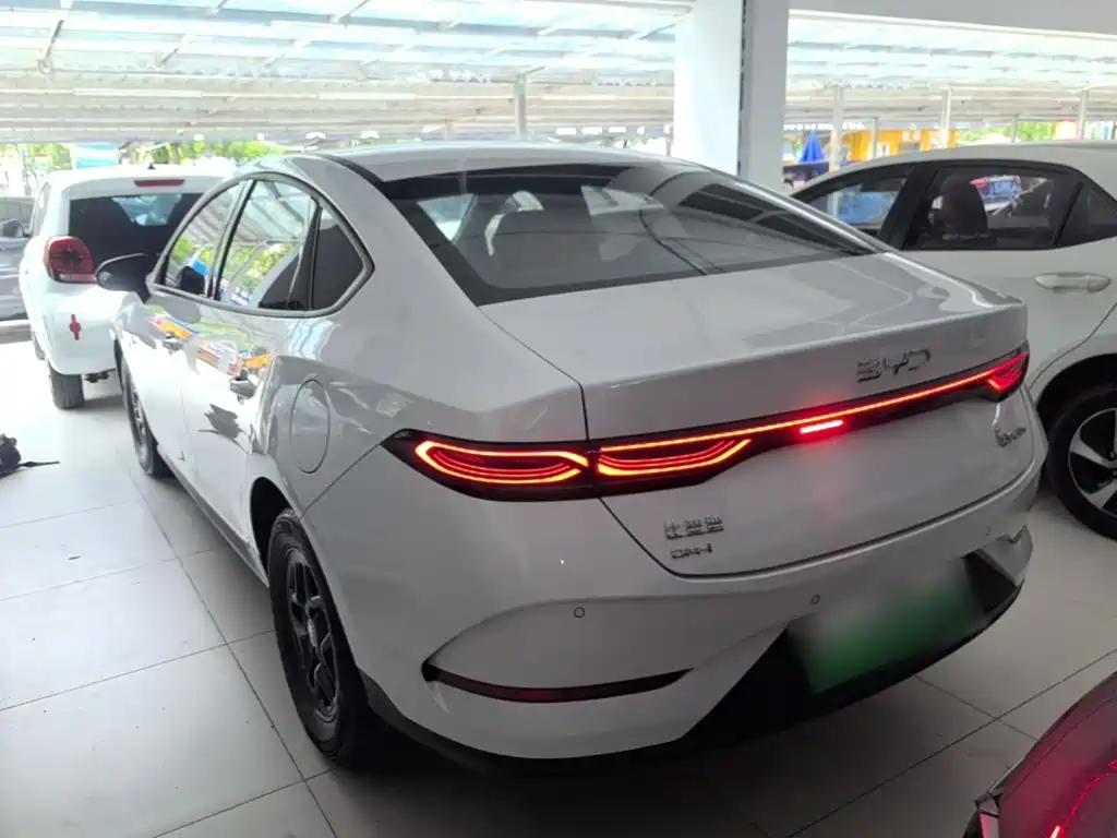 BYD Qin PLUS 2025 — фото 5