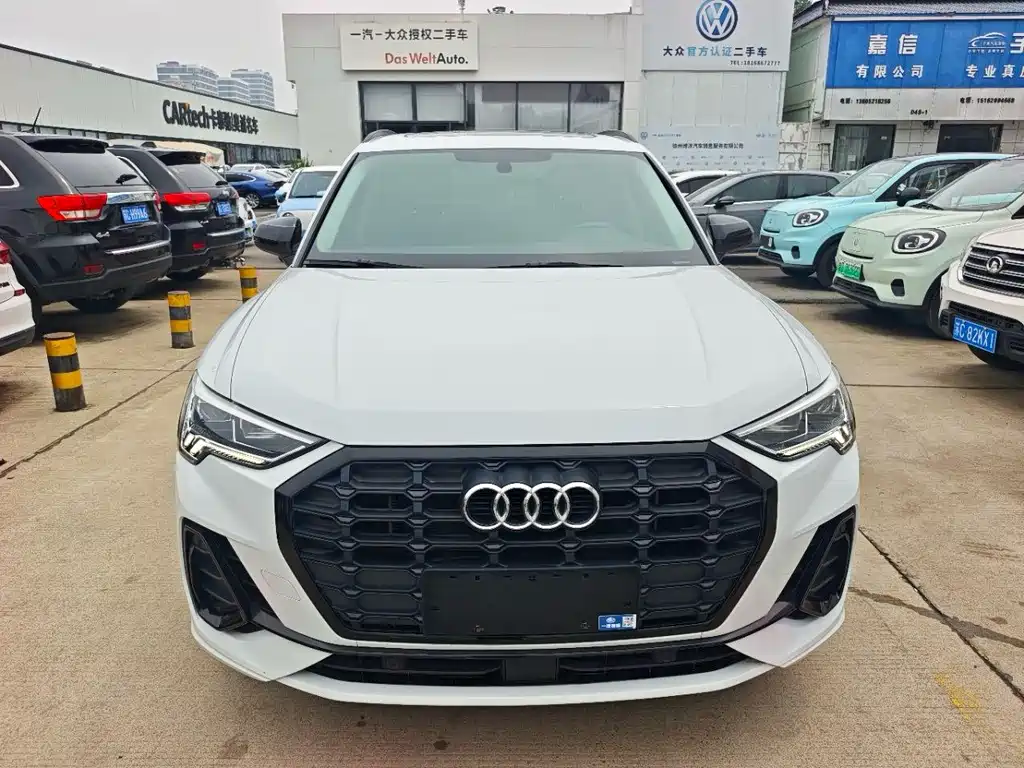 Audi Q3 2021