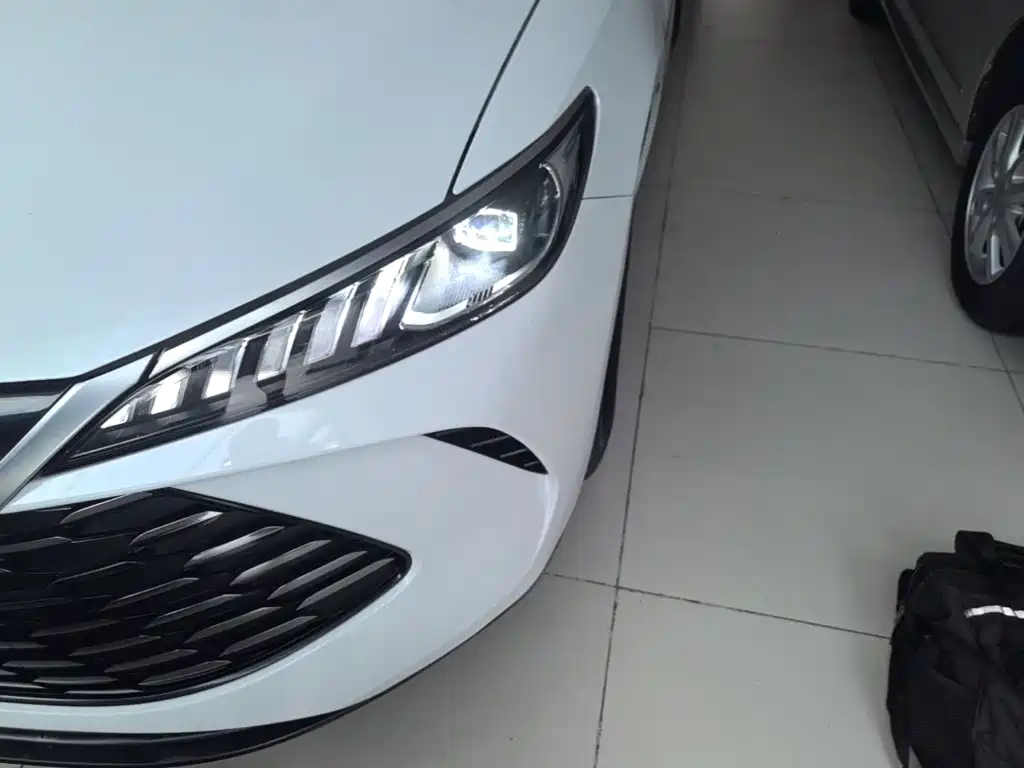 BYD Qin PLUS 2025 — фото 24