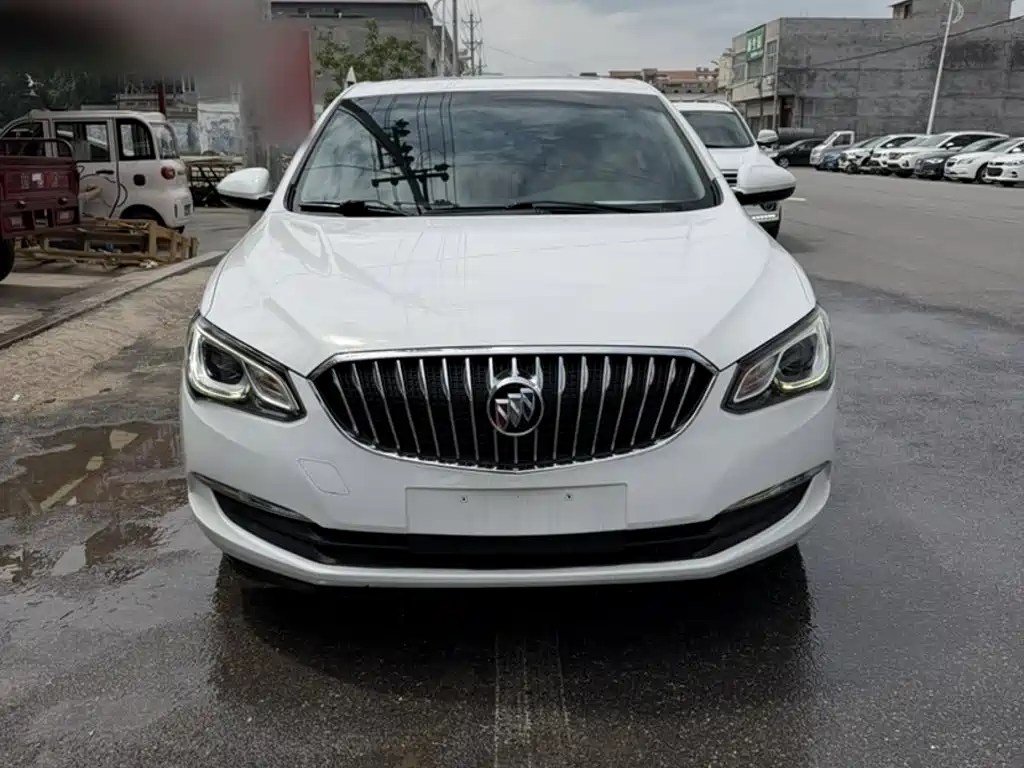 Buick Excelle 2016 — фото 10