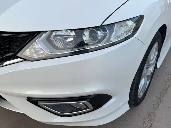 Honda Jade 2016