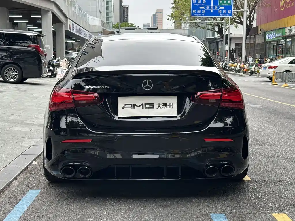 Mercedes-Benz A-Class AMG 2025 — фото 14