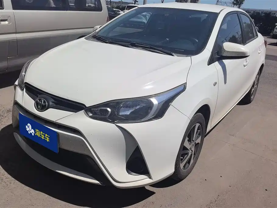Toyota Yaris L 2019 — фото 1