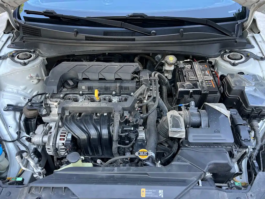 Hyundai Elantra 2022