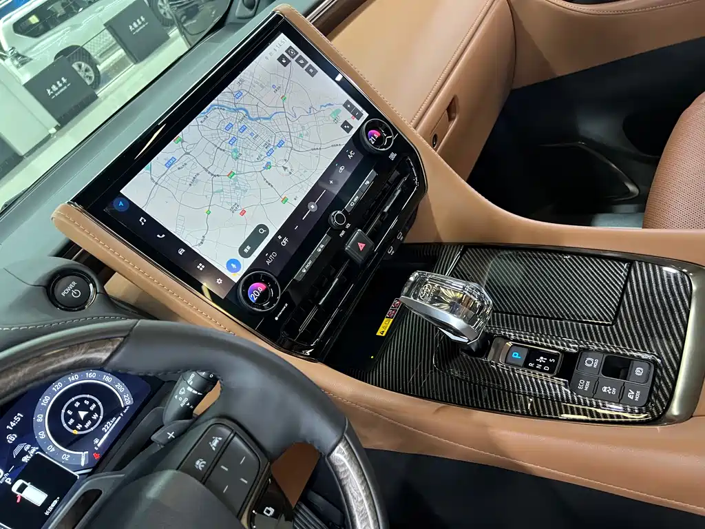 Toyota Vellfire 2025 — фото 26