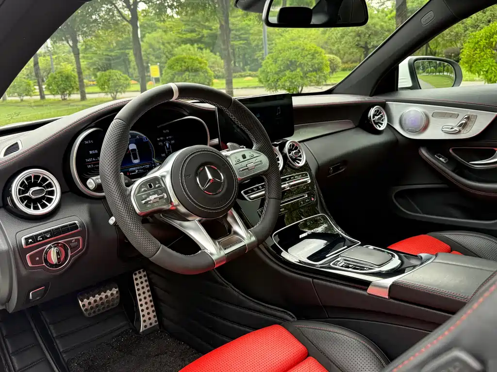 Mercedes-Benz C-Class AMG 2017 — фото 10