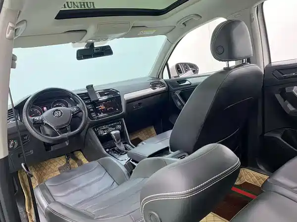 Volkswagen Tiguan L 2020