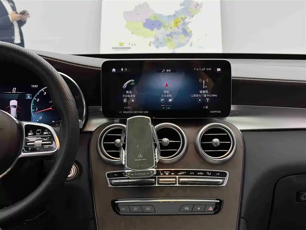 Mercedes-Benz GLC 2022 — фото 10