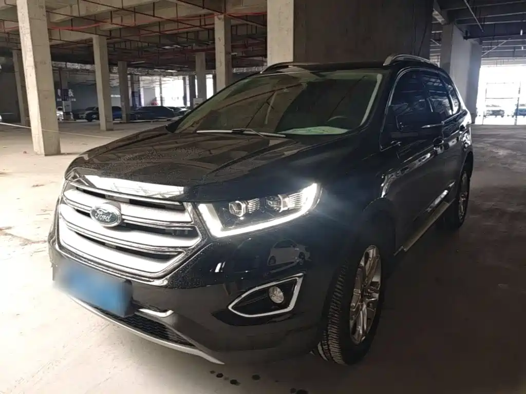 Ford Edge 2018 — фото 1