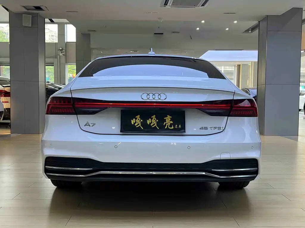 Audi A7 2021 — фото 10