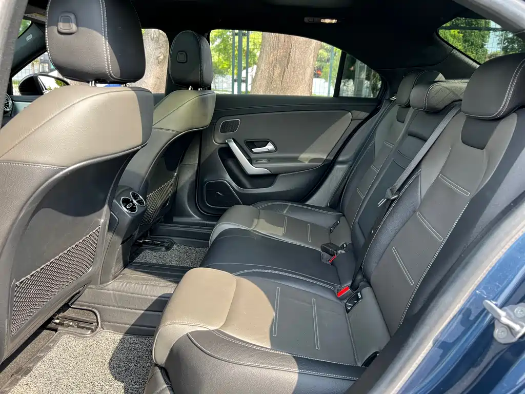 Mercedes-Benz A-Class AMG 2020 — фото 14