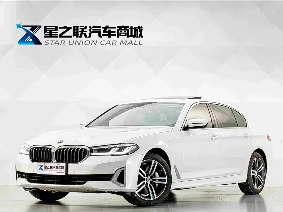 BMW 5 Series 2021 — фото 1