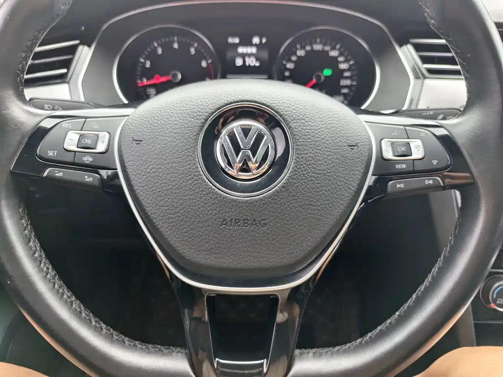 Volkswagen Magotan 2019 — фото 15