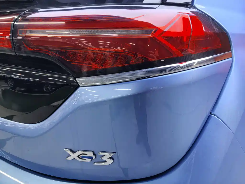 BAIC EX3 2019 — фото 10
