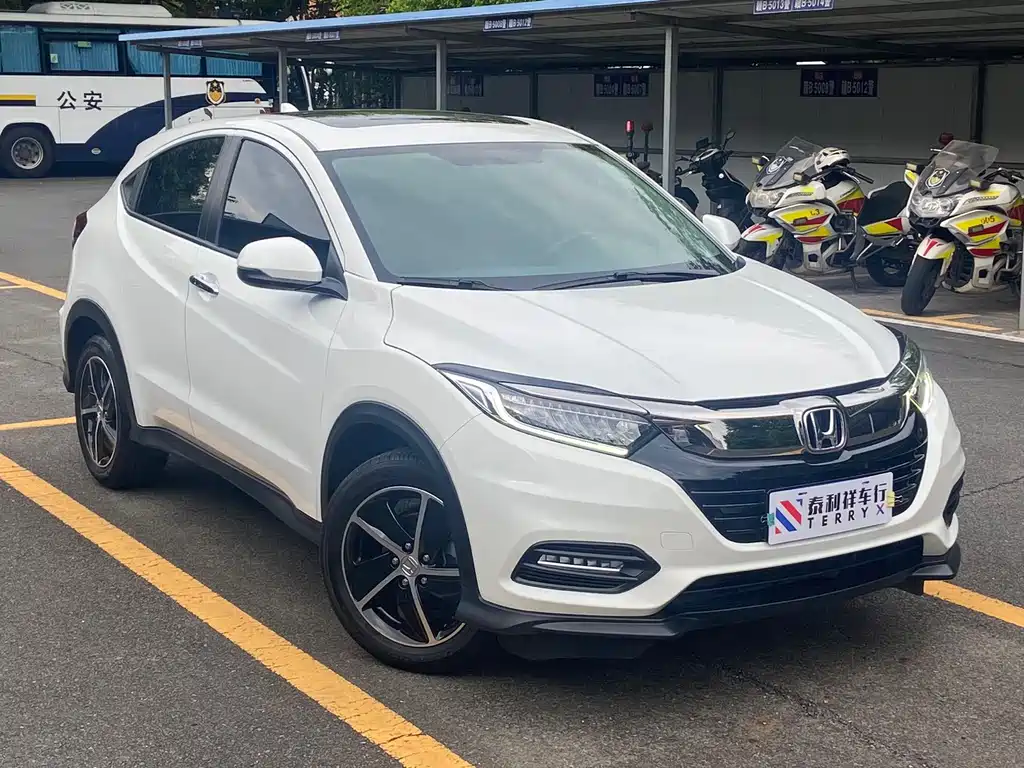 Honda Vezel 2022 — фото 3