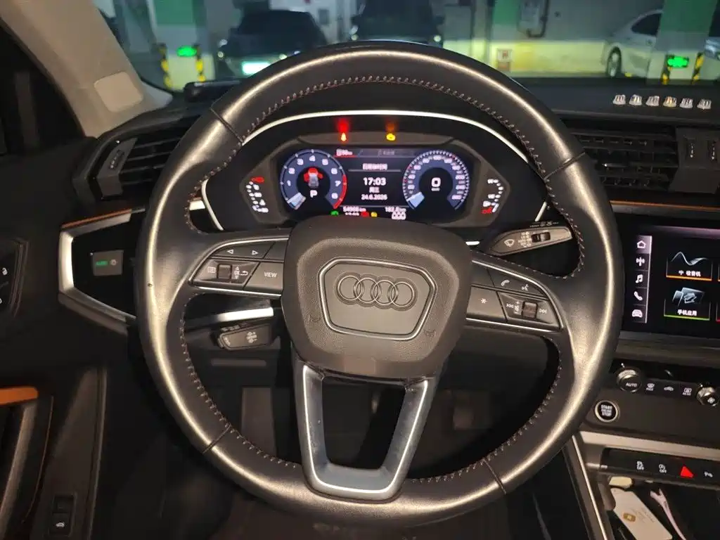 Audi Q3 2021