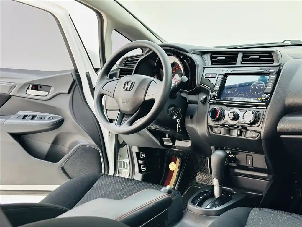 Honda Fit 2019 — фото 16
